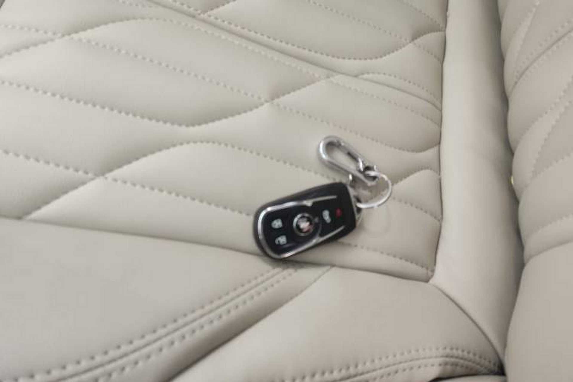 Used Buick GL8 2023 ES Lu Zun Comfort Model Vehicle Key