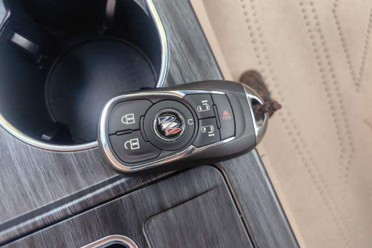 Used Buick GL8 2023 ES Lu Zun Deluxe Model Vehicle Key