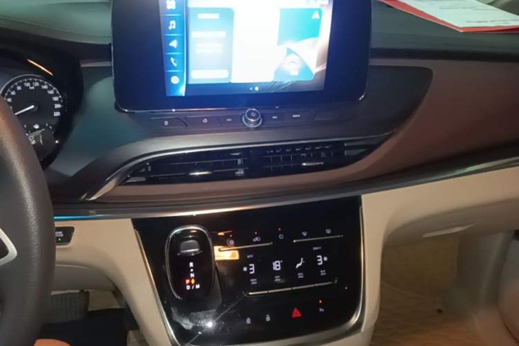 Used Buick GL8 2023 Land Executive Class Comfort Model Audio And AC Panel