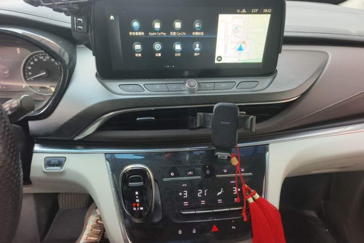 Used Buick GL8 2023 Land Executive Class Smart Enjoyment Model Audio And AC Panel