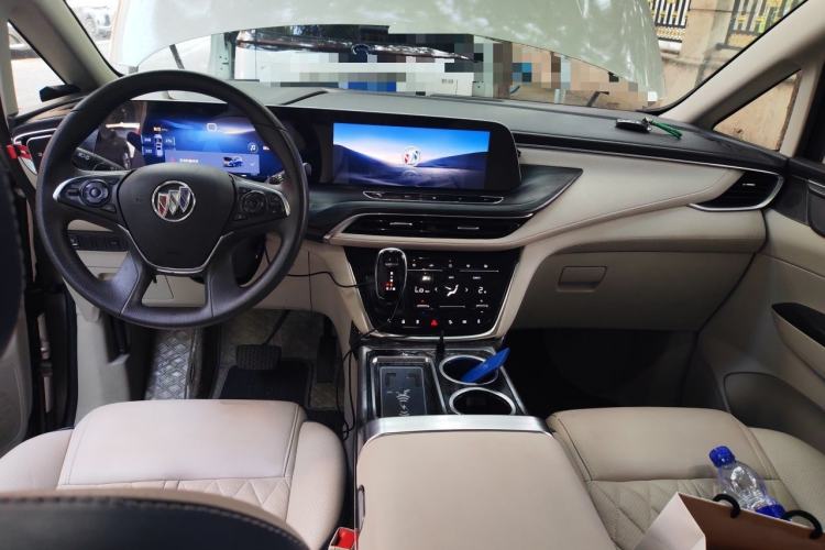 Used Buick GL8 2023 ES Lu Zun Comfort Model Center Console