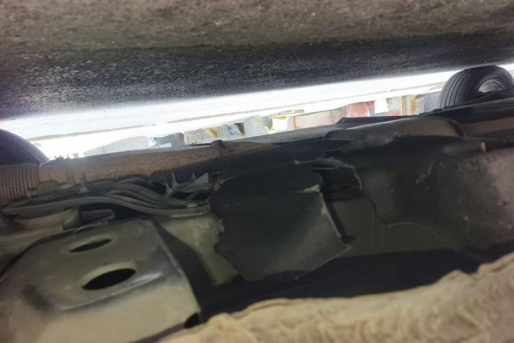 Used Buick GL8 2023 Land Executive Class Smart Enjoyment Model Chassis Front Right