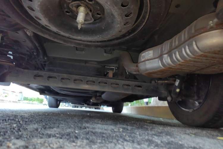 Used Buick GL8 2023 Land Executive Class Deluxe Model Chassis Rear
