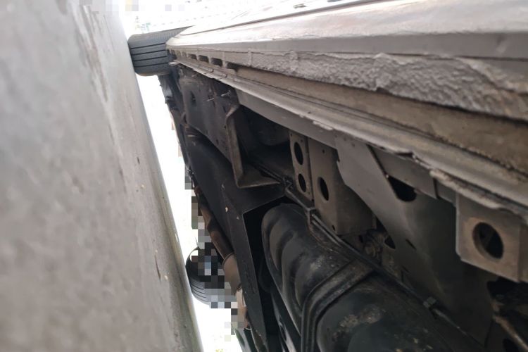 Used Buick GL8 2023 ES Lu Zun Deluxe Model Chassis Rear Left