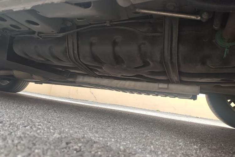 Used Buick GL8 2023 ES Lu Zun Deluxe Model Chassis Rear Left