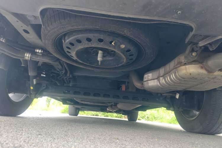 Used Buick GL8 2023 Land Executive Class Comfort Model Chassis Rear