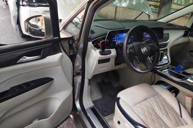 Used Buick GL8 2023 ES Lu Zun Comfort Model Driver Seat