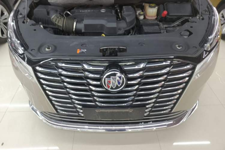Used Buick GL8 2023 ES Lu Zun Comfort Model Engine Bay