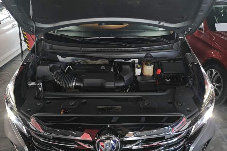 Used Buick GL8 2023 Land Executive Class Comfort Model Engine Bay