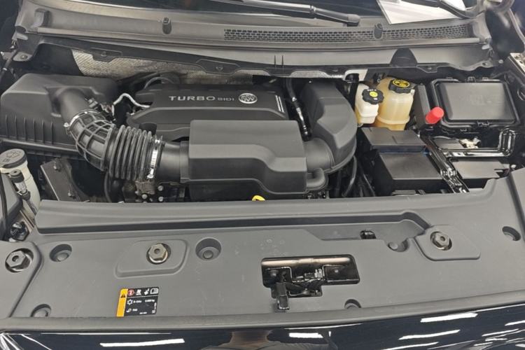 Used Buick GL8 2023 Land Executive Class Comfort Model Engine Bay