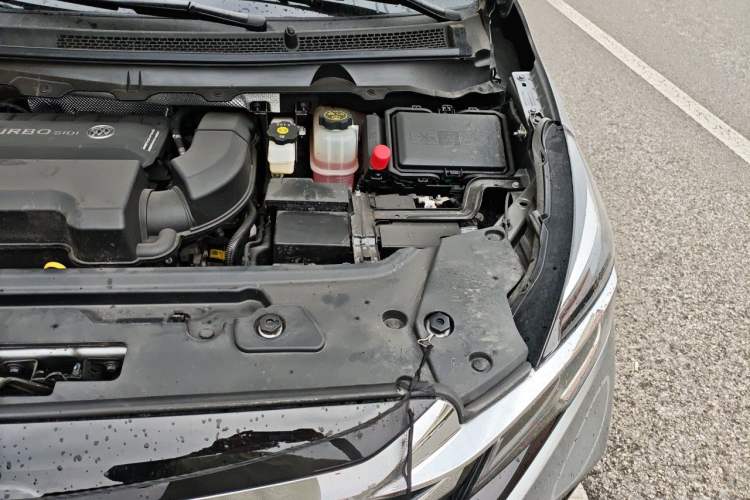 Used Buick GL8 2023 Land Executive Class Smart Enjoyment Model Engine Bay Left