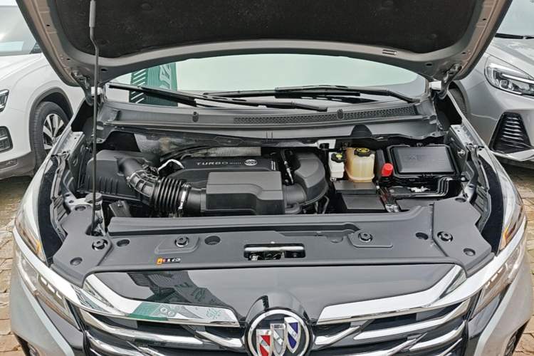 Used Buick GL8 2023 Land Executive Class 652T Luxury Model Engine Bay