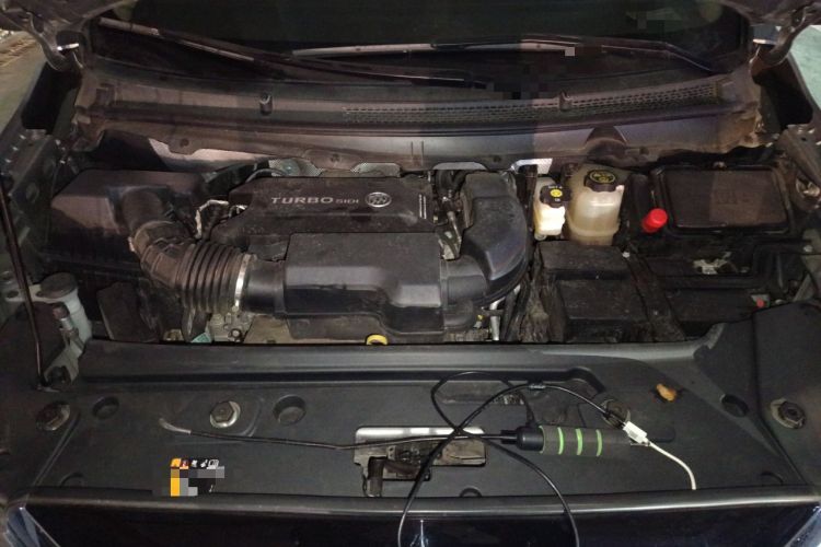Used Buick GL8 2023 Land Executive Class 652T Smart Luxury Model Engine Bay