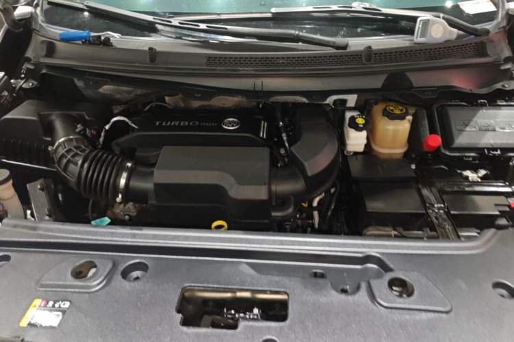 Used Buick GL8 2023 Land Executive Class Smart Enjoyment Model Engine Bay