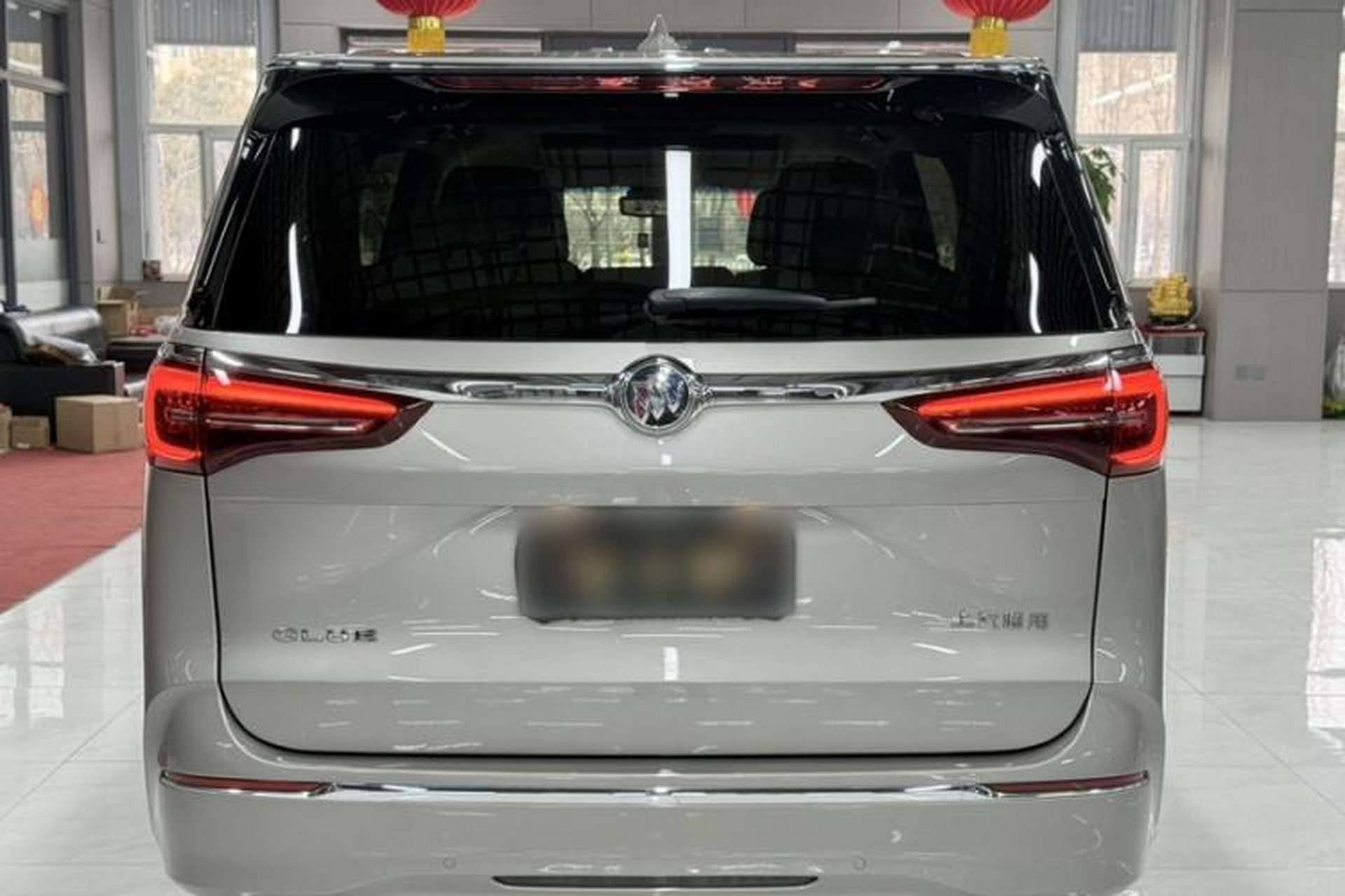 Used Buick GL8 2023 ES Lu Zun Deluxe Model Exterior 4