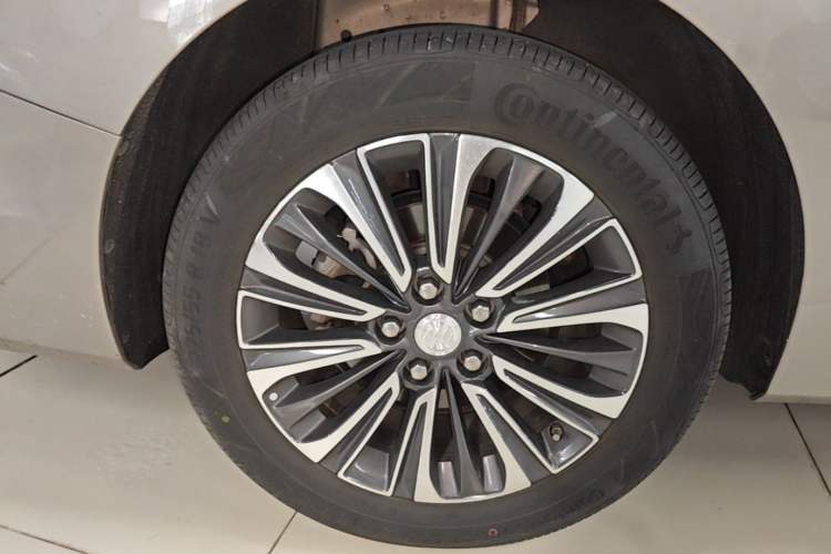 Used Buick GL8 2023 ES Lu Zun Luxury Model Exterior 5