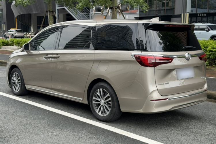 Used Buick GL8 2023 ES Lu Zun Deluxe Model Exterior 6