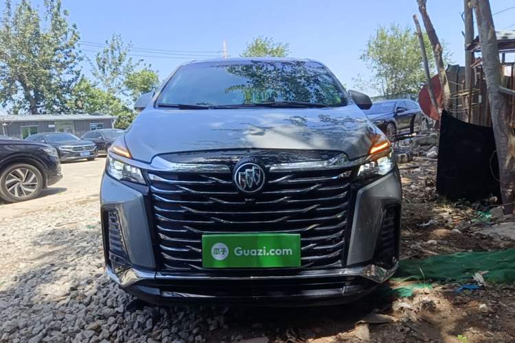 Used Buick GL8 2023 Land Executive Class 652T Luxury Model Front