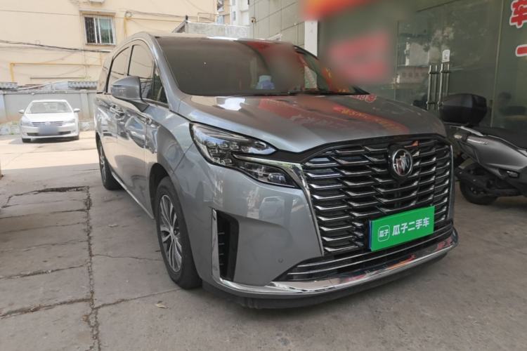 Used Buick GL8 2023 ES Lu Zun Deluxe Model Front Right 45 Deg