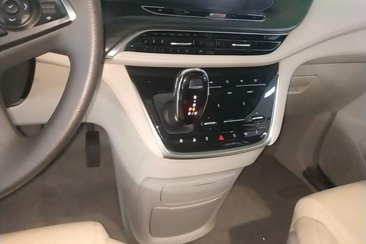 Used Buick GL8 2023 ES Lu Zun Comfort Model Gear Lever