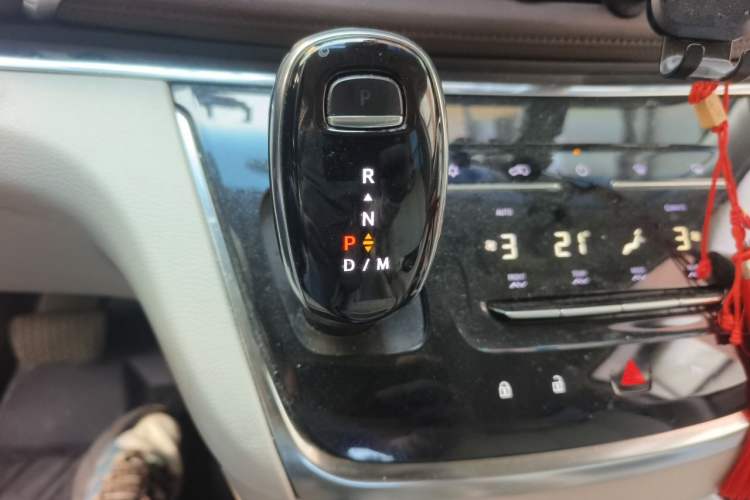 Used Buick GL8 2023 Land Executive Class Smart Enjoyment Model Gear Lever