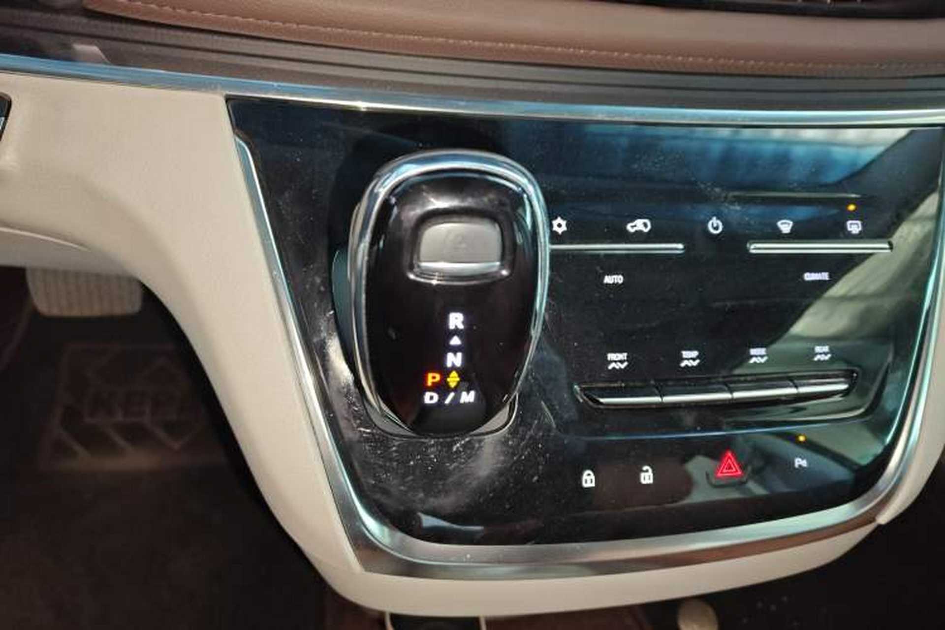 Used Buick GL8 2023 Land Executive Class Comfort Model Gear Lever