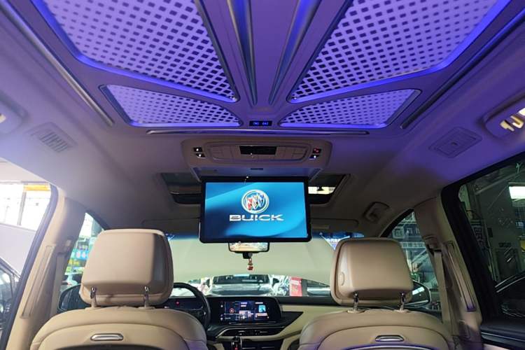 Used Buick GL8 2023 ES Lu Zun Deluxe Model Headliner