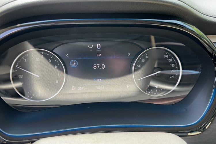 Used Buick GL8 2023 Land Business Class Smart Deluxe Model Instrument Cluster