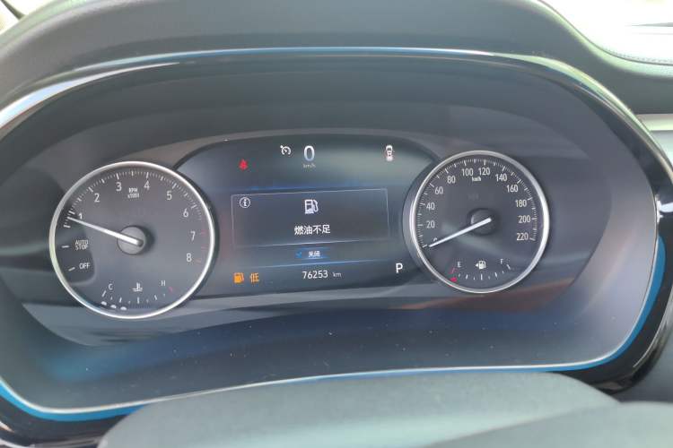 Used Buick GL8 2023 Facelifted Land Cruiser Executive Luxury Version Instrument Cluster