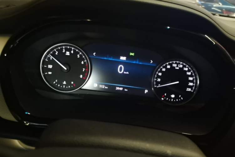 Used Buick GL8 2023 Facelifted Land Cruiser Executive Luxury Version Instrument Cluster