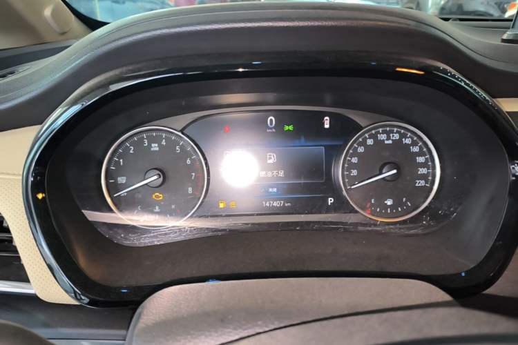 Used Buick GL8 2023 Facelifted Land Cruiser Executive Luxury Version Instrument Cluster