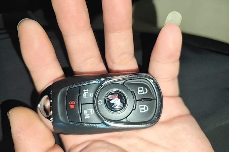 Used Buick GL8 2023 ES Lu Zun Deluxe Model Interior 1