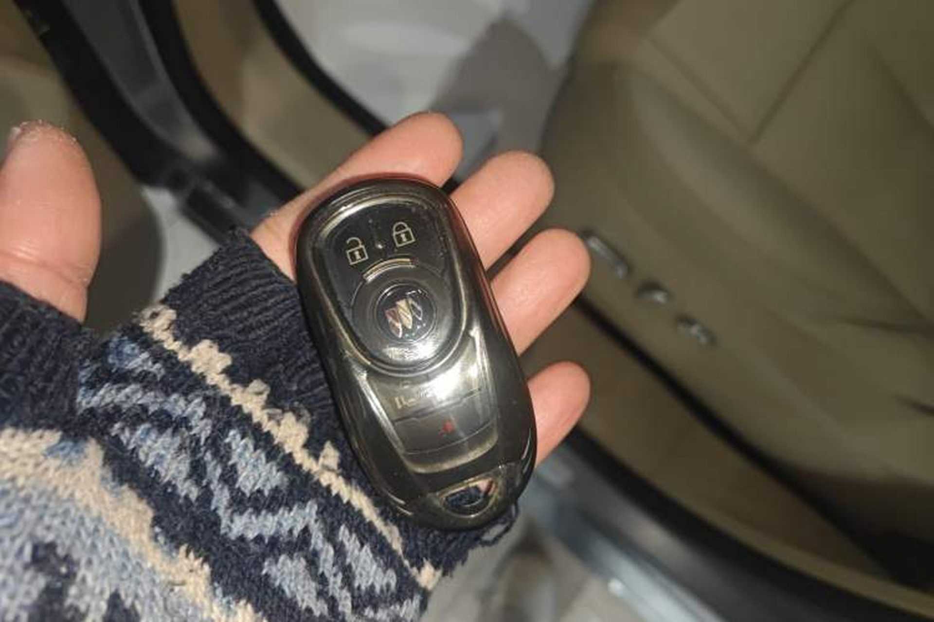 Used Buick GL8 2023 ES Lu Zun Deluxe Model Interior 1