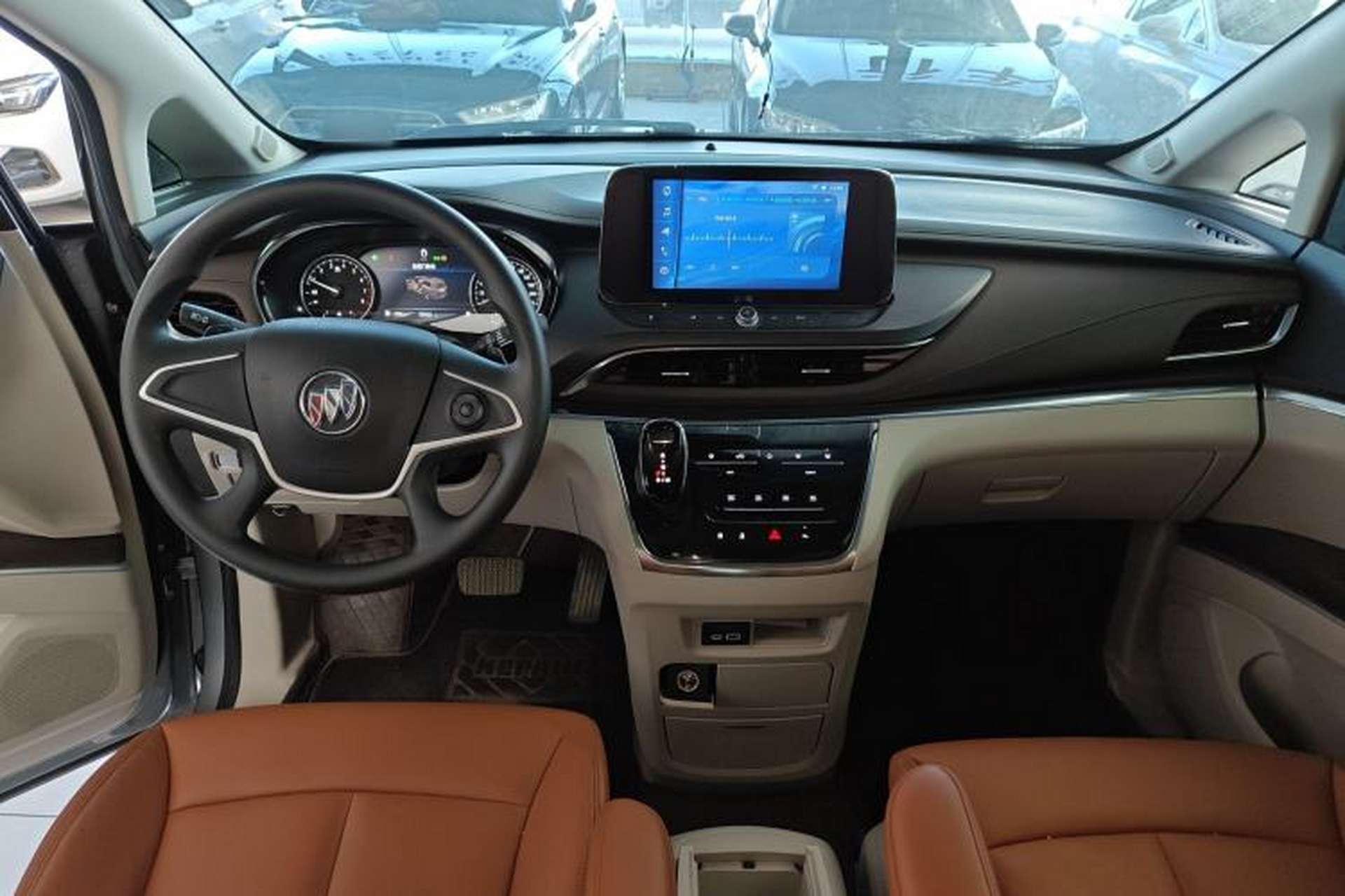Used Buick GL8 2023 Land Executive Class Comfort Model Interior 2