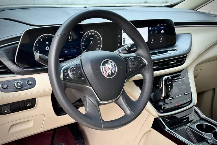 Used Buick GL8 2023 ES Lu Zun Deluxe Model Interior 3