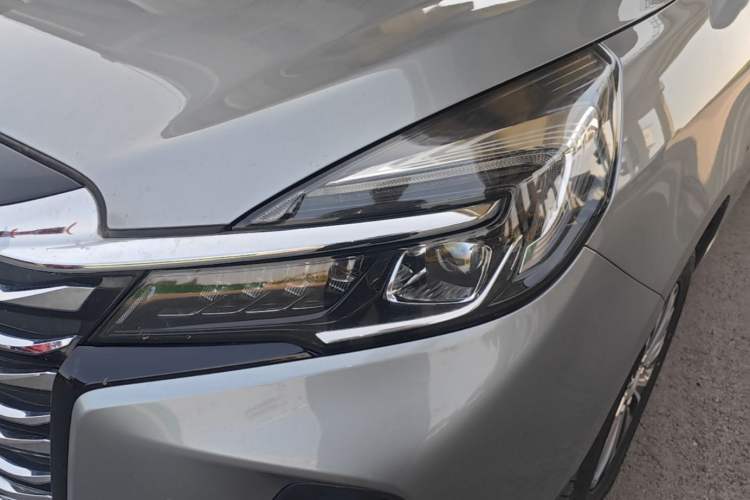 Used Buick GL8 2023 Land Executive Class 652T Luxury Model Left Front Headlight