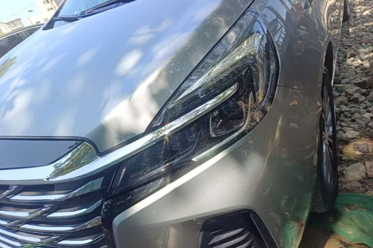 Used Buick GL8 2023 Land Executive Class 652T Luxury Model Left Front Headlight