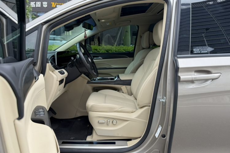 Used Buick GL8 2023 ES Lu Zun Deluxe Model Left Front Seat