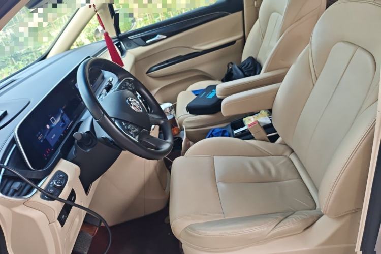 Used Buick GL8 2023 ES Lu Zun Deluxe Model Left Front Seat