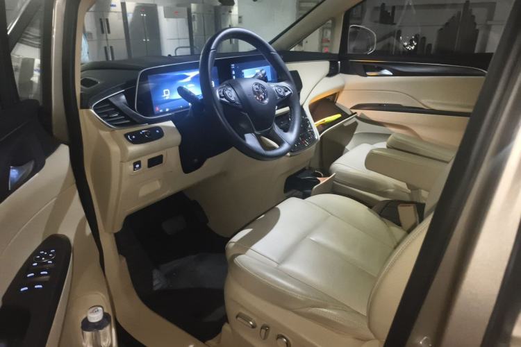 Used Buick GL8 2023 ES Lu Zun Deluxe Model Left Front Seat