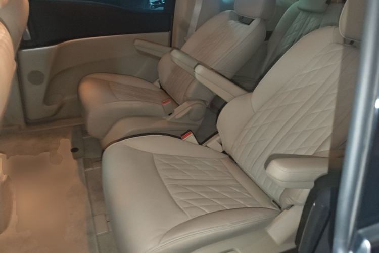 Used Buick GL8 2023 Land Executive Class 652T Luxury Model Left Rear Seat