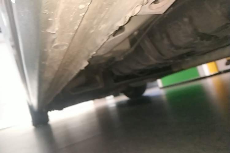 Used Buick GL8 2023 ES Lu Zun Comfort Model Left Side Sill