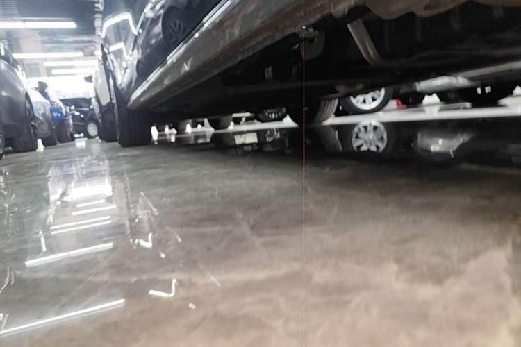 Used Buick GL8 2023 Facelifted Land Cruiser Executive Luxury Version Left Side Sill