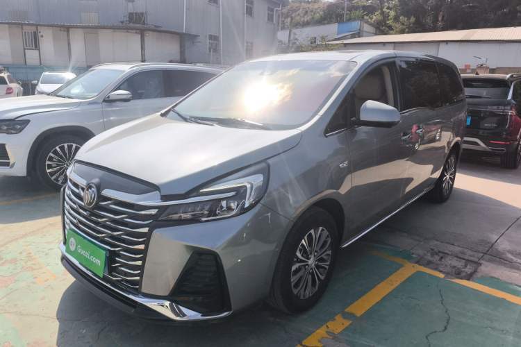 Used Buick GL8 2023 Land Business Class Smart Deluxe Model Guazi used car, China used car export, Used car for sale, Used cars, Cheapest cars for sale