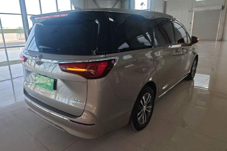 Used Buick GL8 2023 ES Lu Zun Deluxe Model Rear Right 45 Deg