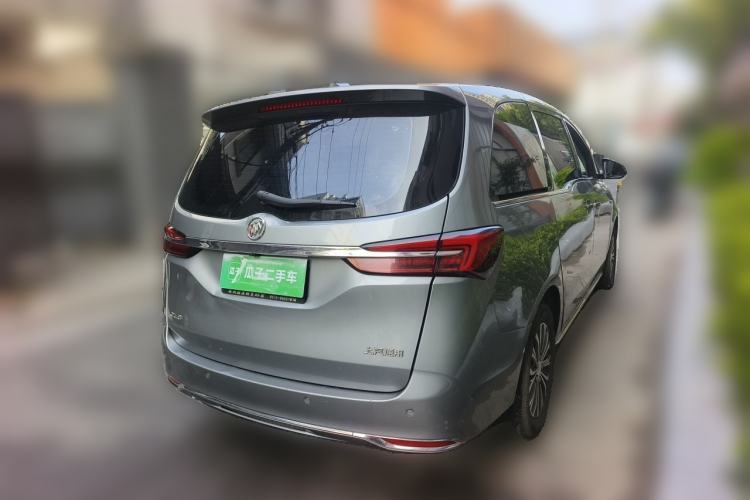Used Buick GL8 2023 Land Executive Class Smart Enjoyment Model Rear Right 45 Deg