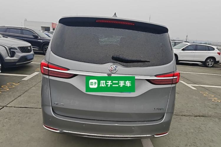 Used Buick GL8 2023 Facelifted Land Cruiser Executive Luxury Version Rear