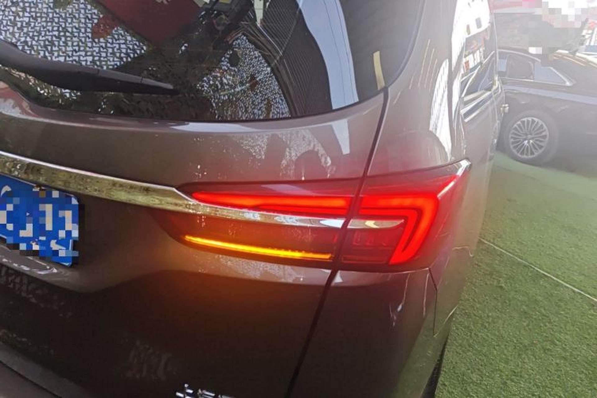 Used Buick GL8 2023 Land Executive Class Smart Enjoyment Model Right Rear Taillight