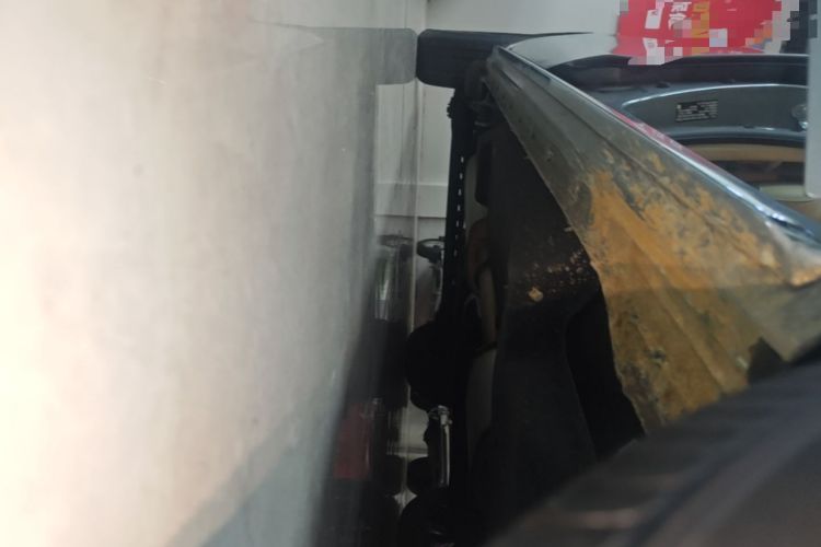 Used Buick GL8 2023 Land Executive Class 652T Luxury Model Right Side Sill