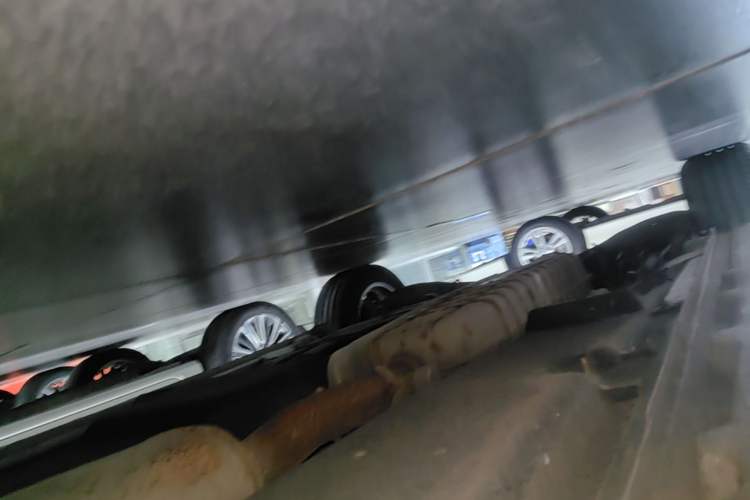 Used Buick GL8 2023 ES Lu Zun Deluxe Model Right Side Sill